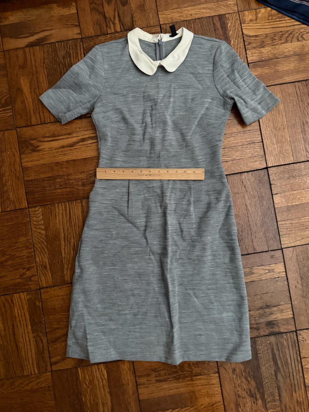 J CREW Gray Dress with White Peter Pan Collar. 4. Good.
